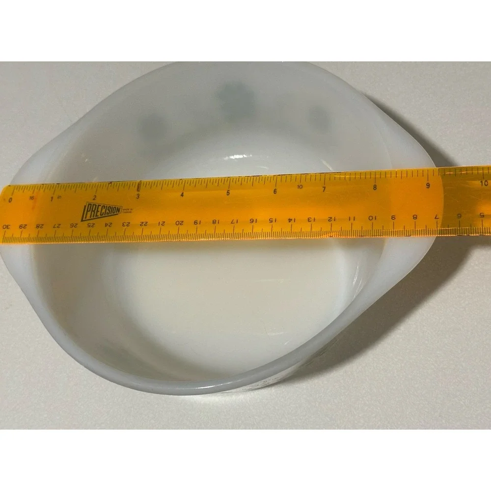 Vintage‎ Glasbake 1.5 QT J2600 Round Green Daisy Milk Glass Casserole Dish
